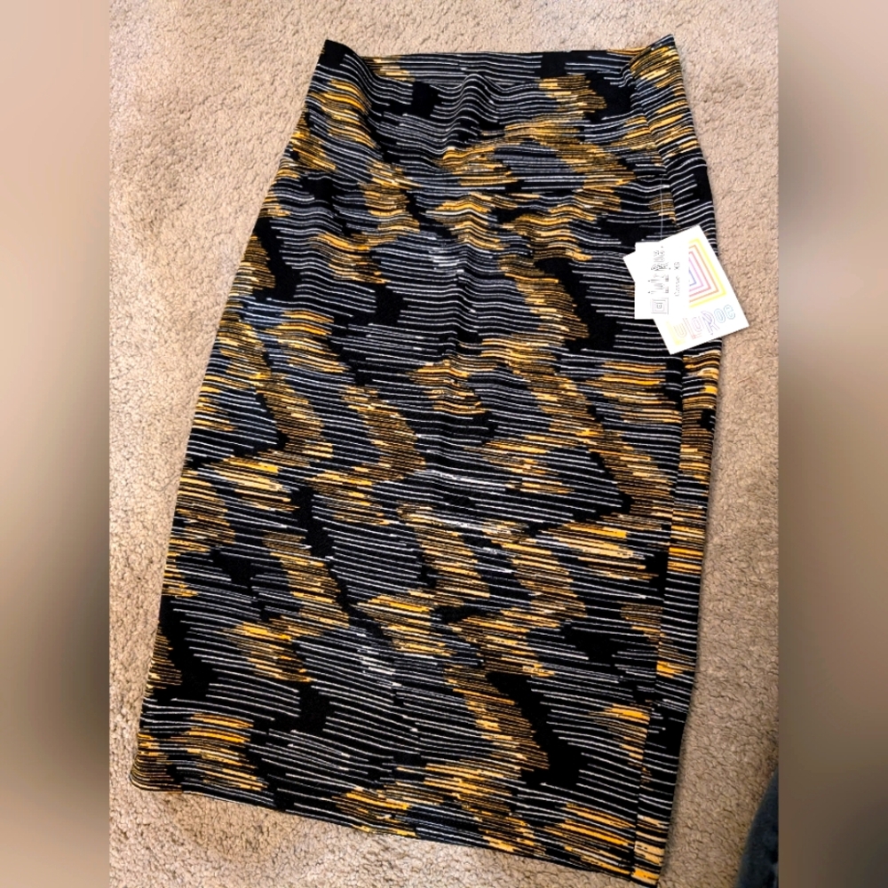 NWT Lularoe Cassie Pencil Skirt XS Black White Yellow